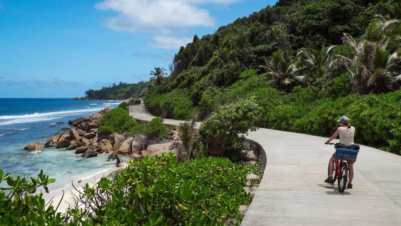 4 Nights 5 Days Seychelles