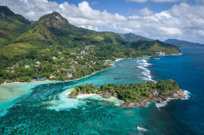 4 Nights 5 Days Seychelles