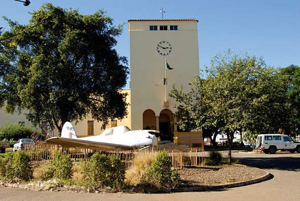 3 nights,  4 days  Wonderful Livingstone Tours