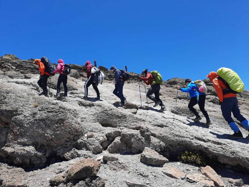 6 Days Mount Kenya Trekking Sirimon Route To Chogoria Route Tour