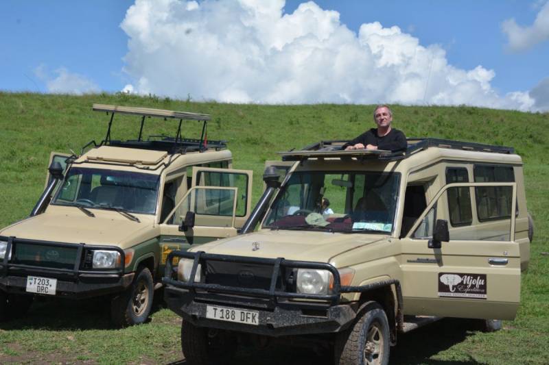 5 Days Tree Climbing Lions Safari Tour