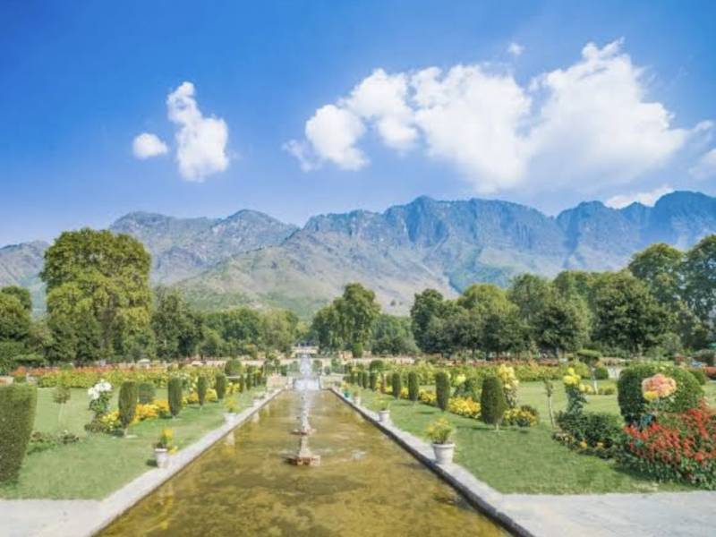 5 days 4 nights Kashmir Tour