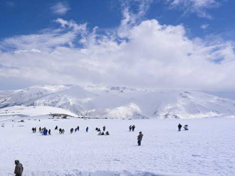 5 days 4 nights Kashmir Tour