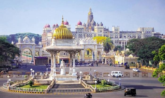 One Day Mysore Sightseeing Tour By Mini Bus