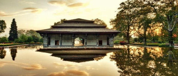 9 Night - 10 Days Kashmir Tour Package