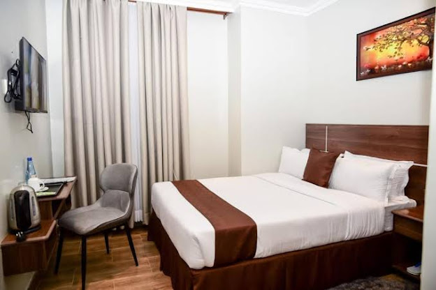 2 Nights Voi Safari Logde