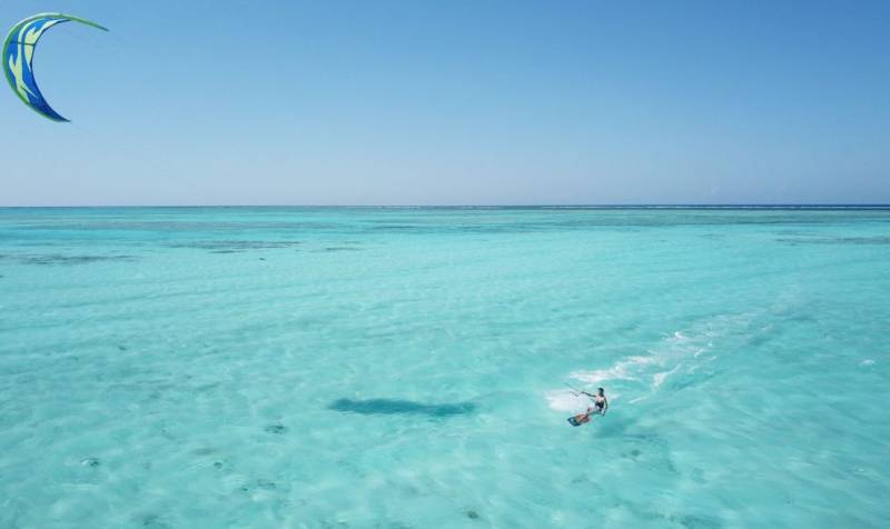 Kite Surfing Zanzibar