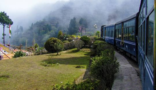 3N 4D Queen of Hills - Darjeeling Tour Image