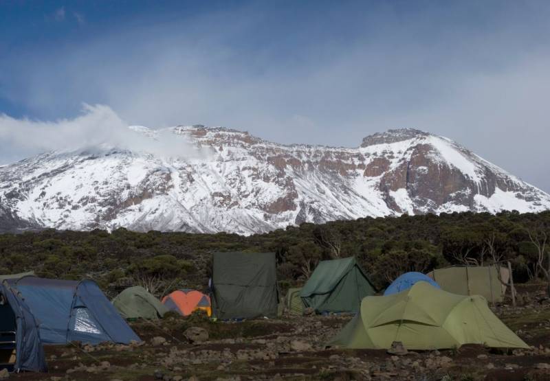 Marangu Route - 6 Days Hut Accommodation Tour
