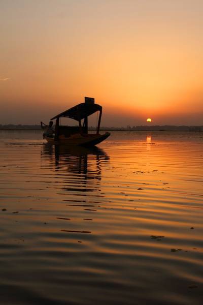 Kashmir Package For 6 Nights And 7 Days