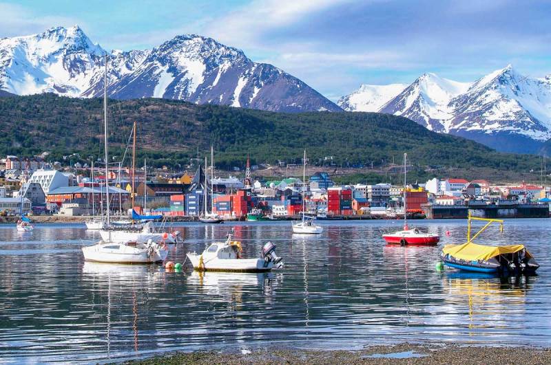 Antarctic Peninsula Tour Package 10D - 9N