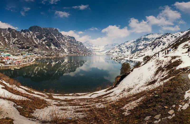 Gangtok - Tsomgo Lake - Nathula Pass Tour Package 4D 3N Image