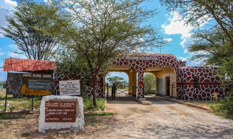 7D Samburu - Lake Nakuru - Maasai Mara - Lake Naivasha Lodge Safari Tour