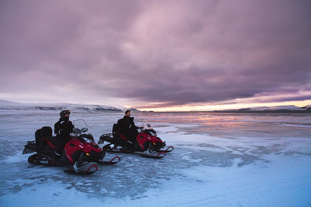 Frozen Frontiers - Arctic Svalbard Expedition Tour