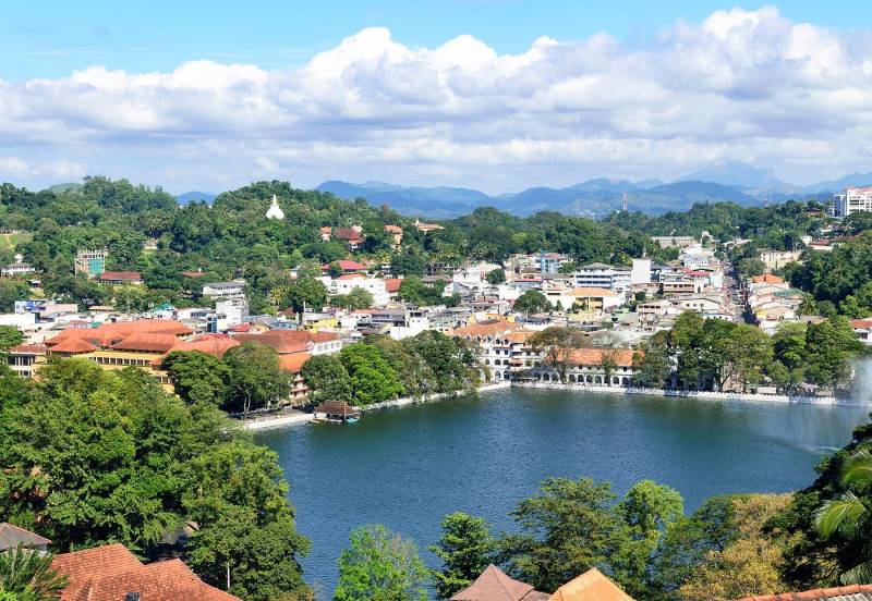 3 Night 4 Days Kandy - Colombo Tour - 3 Star