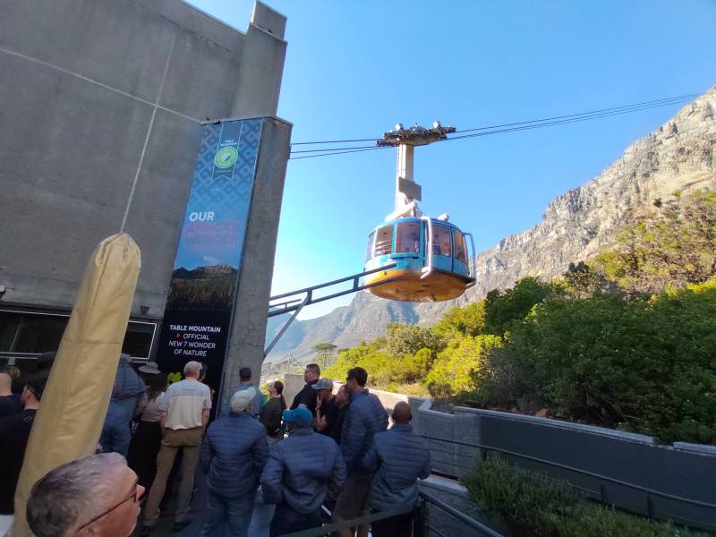 Full Day Tour Of Table Mountain,Cape Of Good Hope And Penguins Colony