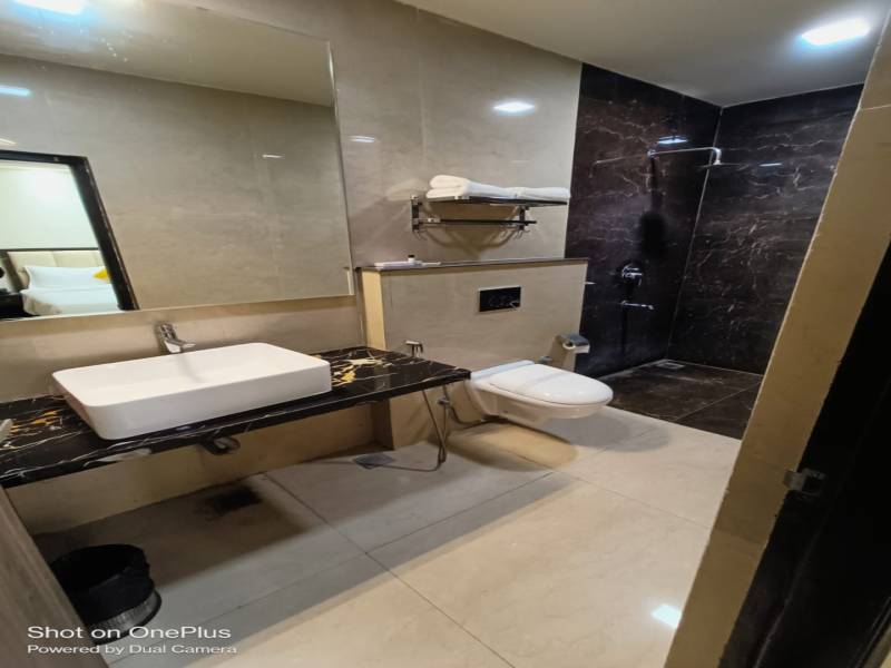 2 Nights 3 Days Rampur Uttar Paradesh