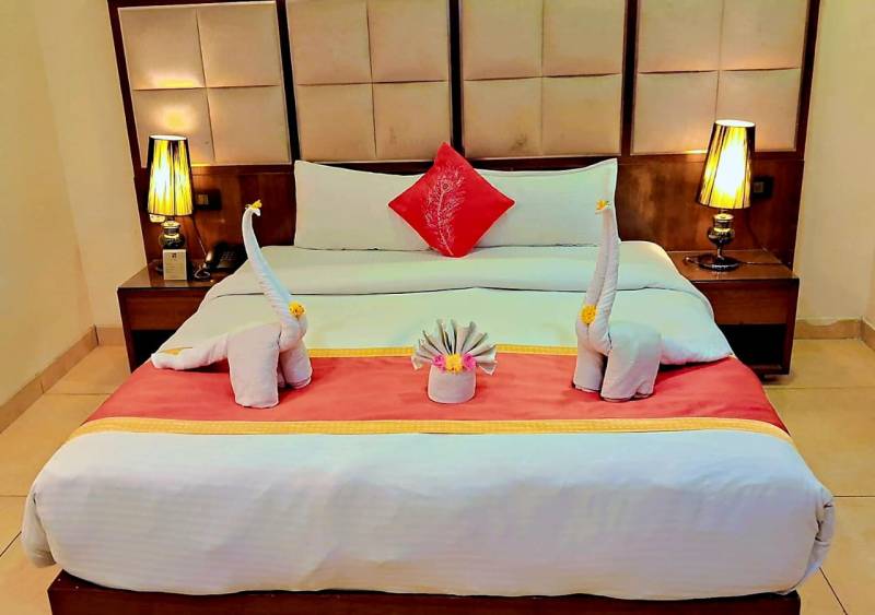 2 Nights 3 Days Rampur Uttar Paradesh