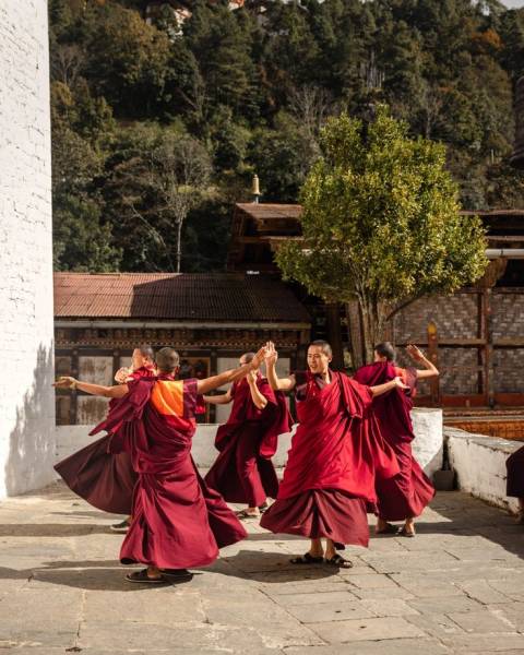 6D - 5N Bhutan cultural tour Image