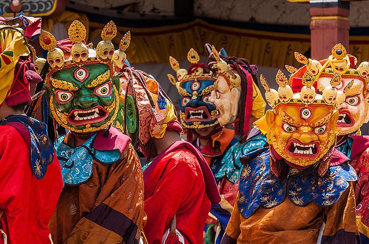 7 N - 8 D Bhutan Festival Tour