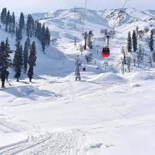 3 Nights 4 Days Kashmir Honey Moon Tour Package