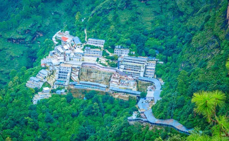 8N Mata Vaishno Devi Darshan With Kashmir Tour Image