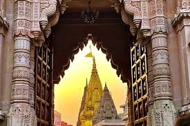 3-Day Itinerary For Kashi Vishwanath And Varanasi Tour Image
