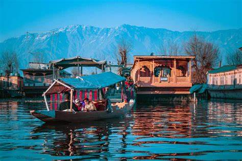 3 Nights 4 Days Kashmir Package