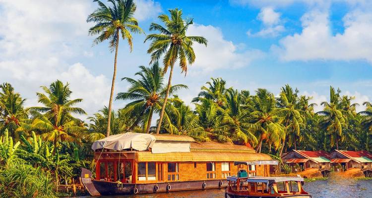 9 Nights 10 Days Kerala Tour Package