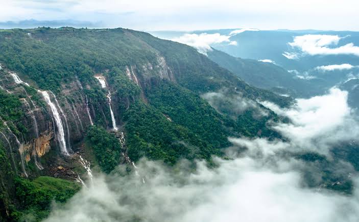 Explore Meghalaya Tour