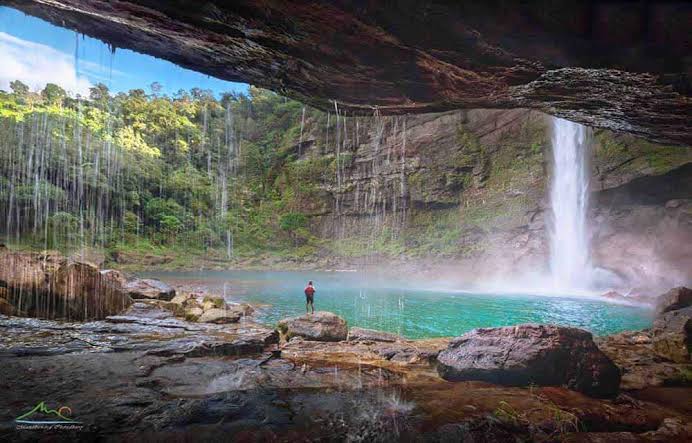 Explore Meghalaya Tour