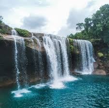 The Abode Of Clouds - Meghalaya Tour