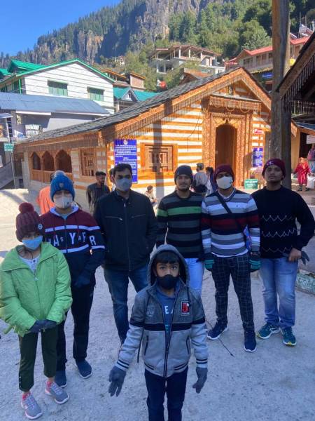 1N 2D Thekkady- Vagamon Package