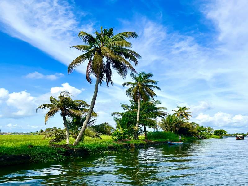 2N/3D Alleppey Kumarakom Tour Package 2 Nights 3 Days