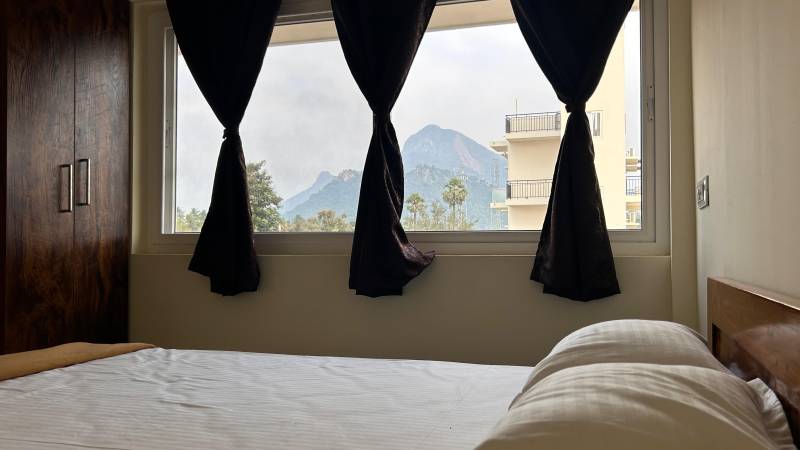 2 Nights/3 Days Package to Tiruvannamalai