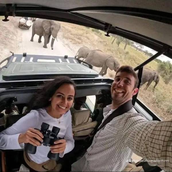 2-Day Fly-in Safari from Zanzibar to Serengeti & Ngorongoro Crater