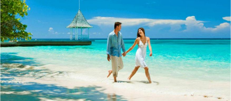 10D Serengeti - Ngorongoro - Zanzibar Beach Adventure Safari Tour Image