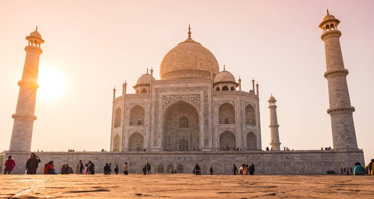 Jaisalmer-Bikaner-Mandawa-Jaipur-Delhi 7N 8D Tour