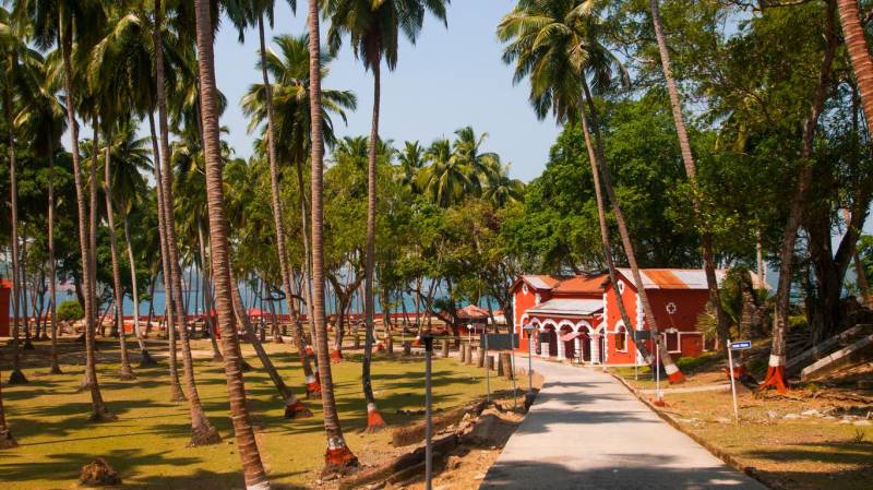 3 Night - 4 Days Port Blair - Havelock Tour