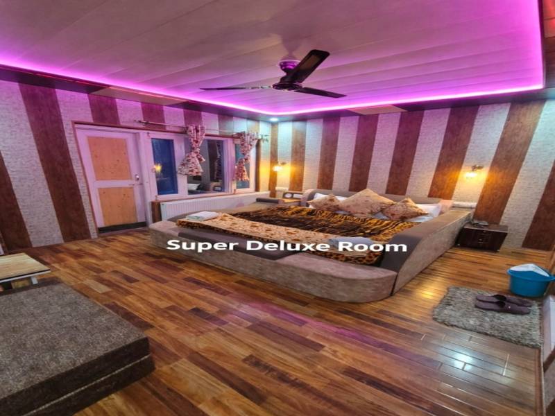 4 Nights 5 Days Srinagar to Katra