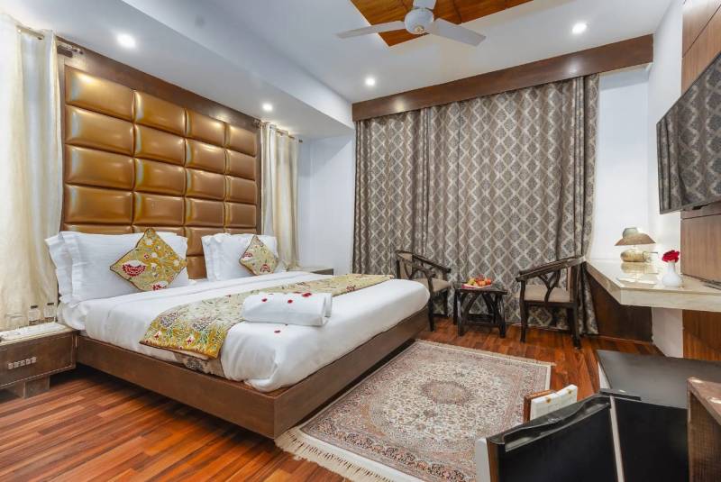 5 Nights 6 Days Srinagar to Srinagar