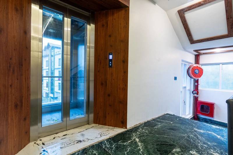 4 Nights 5 Days Srinagar Package