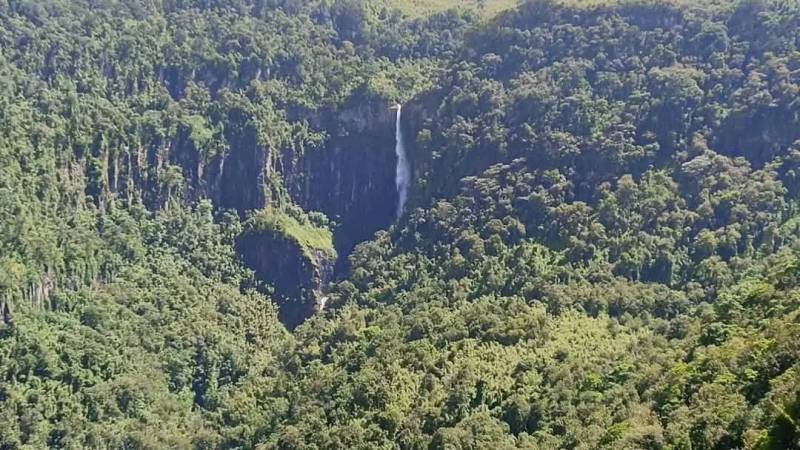 Mountain Climbing Mt. Kenya 6 Days