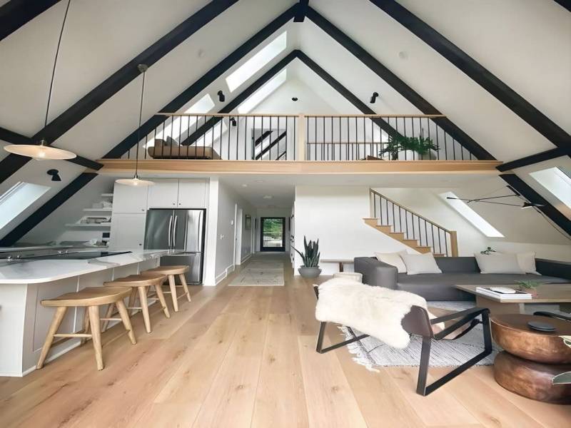 5 nights stay at a luxury/ storage 1 bedroom villa self catering facility