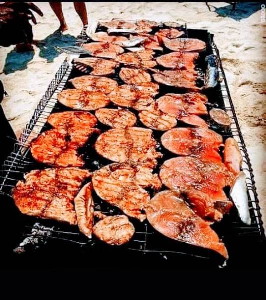 Gateway Snorkeling and Island Bbq Seafood Lunch