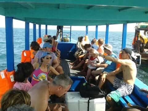 Gateway Snorkeling and Island Bbq Seafood Lunch