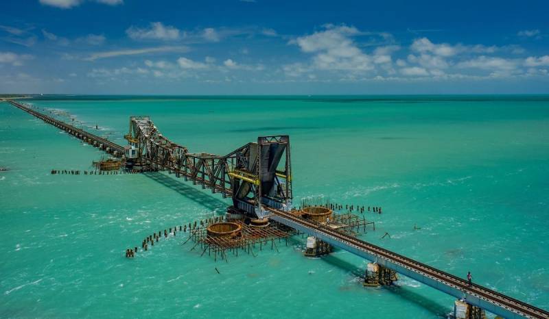 4N Alleppey - Thekkady - Madurai - Rameswaram Tour Package