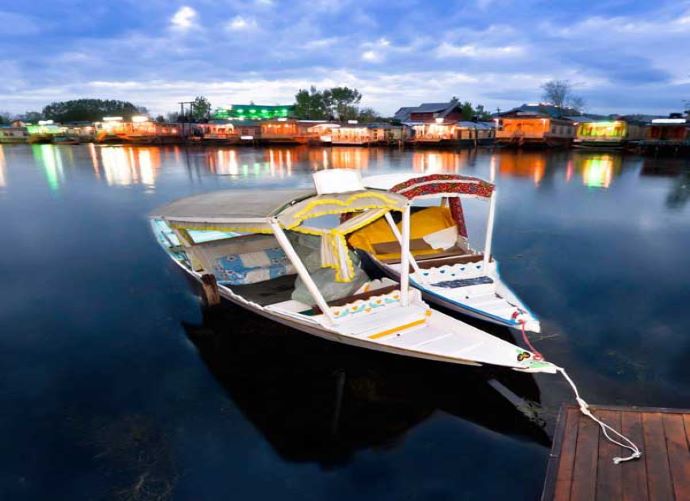 Kashmir Landscape 6 Nights - 7 Days Tour