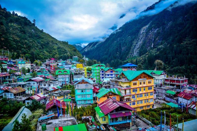 8N Gangtok - Lachung - Pelling - Darjeeling Tour Package
