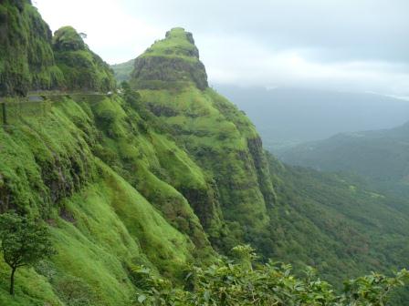 1n 2d Monsoon Dhamaka Bhandardara Start from July Tour
